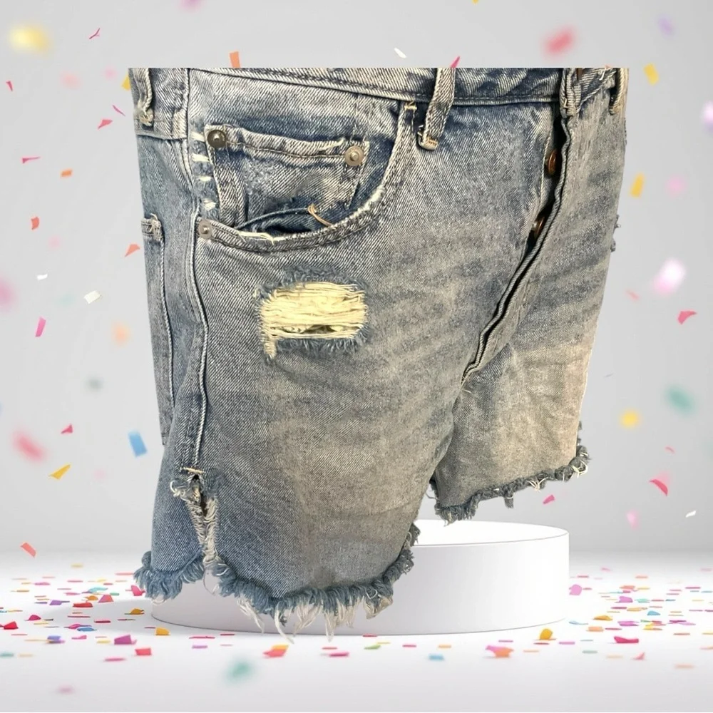We the Free Blue‎ Denim Distressed Jean Short 27 Women Ripped Summer Streetwear